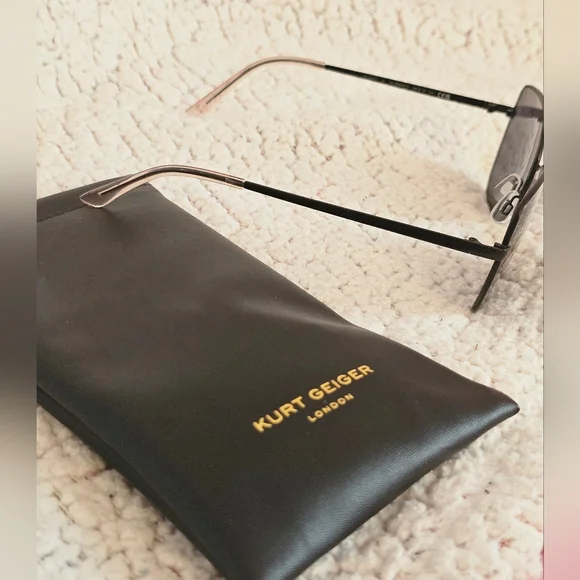 Kurt Geiger Black Gradient Sunglasses With Case-NWOT - Picture 5 of 7